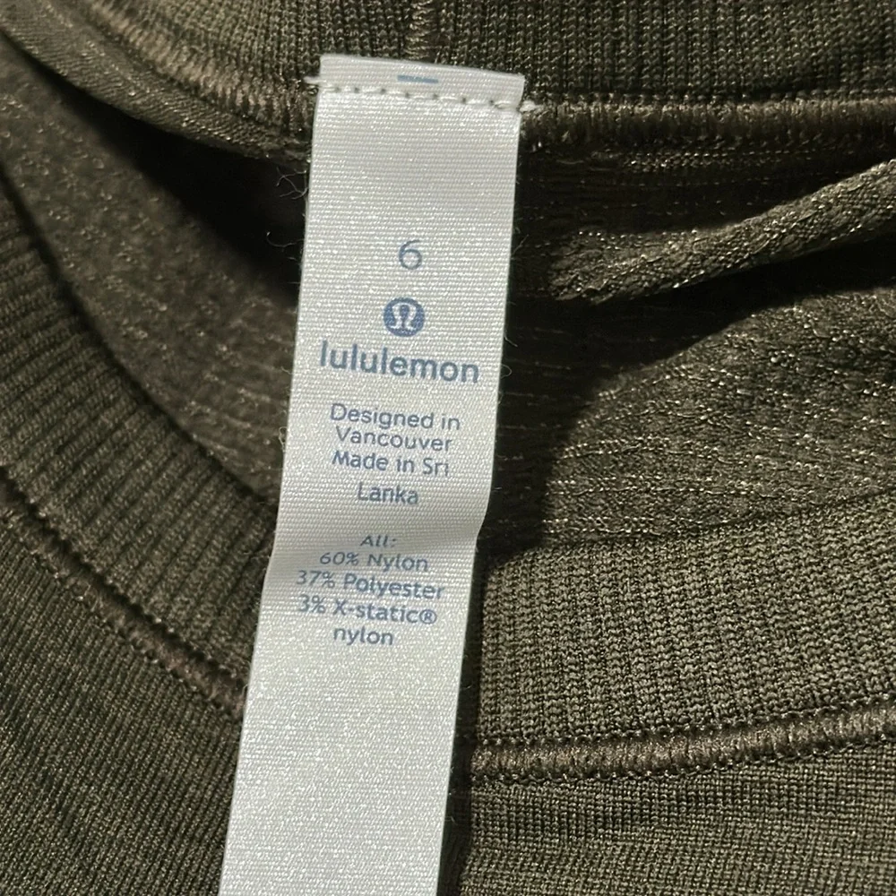 lululemon athletica Long Sleeve Top in Olive Green
